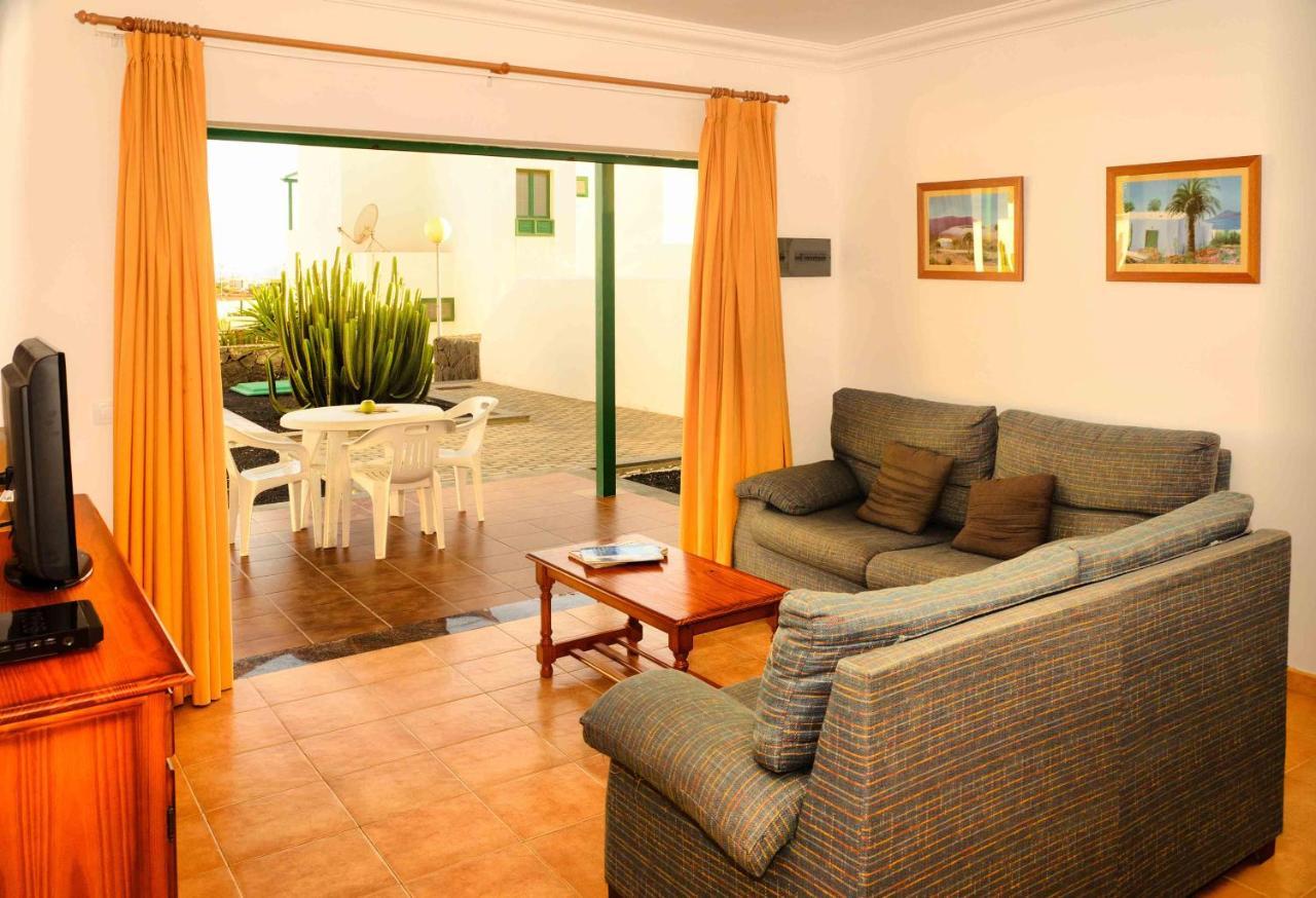 Casas Nohara, Playa Blanca Villa Yaiza  Exteriör bild