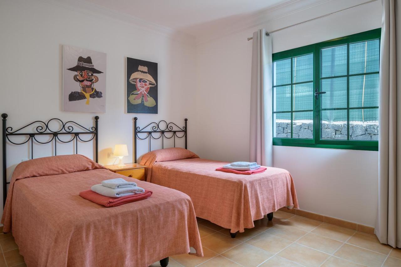 Casas Nohara, Playa Blanca Villa Yaiza  Exteriör bild
