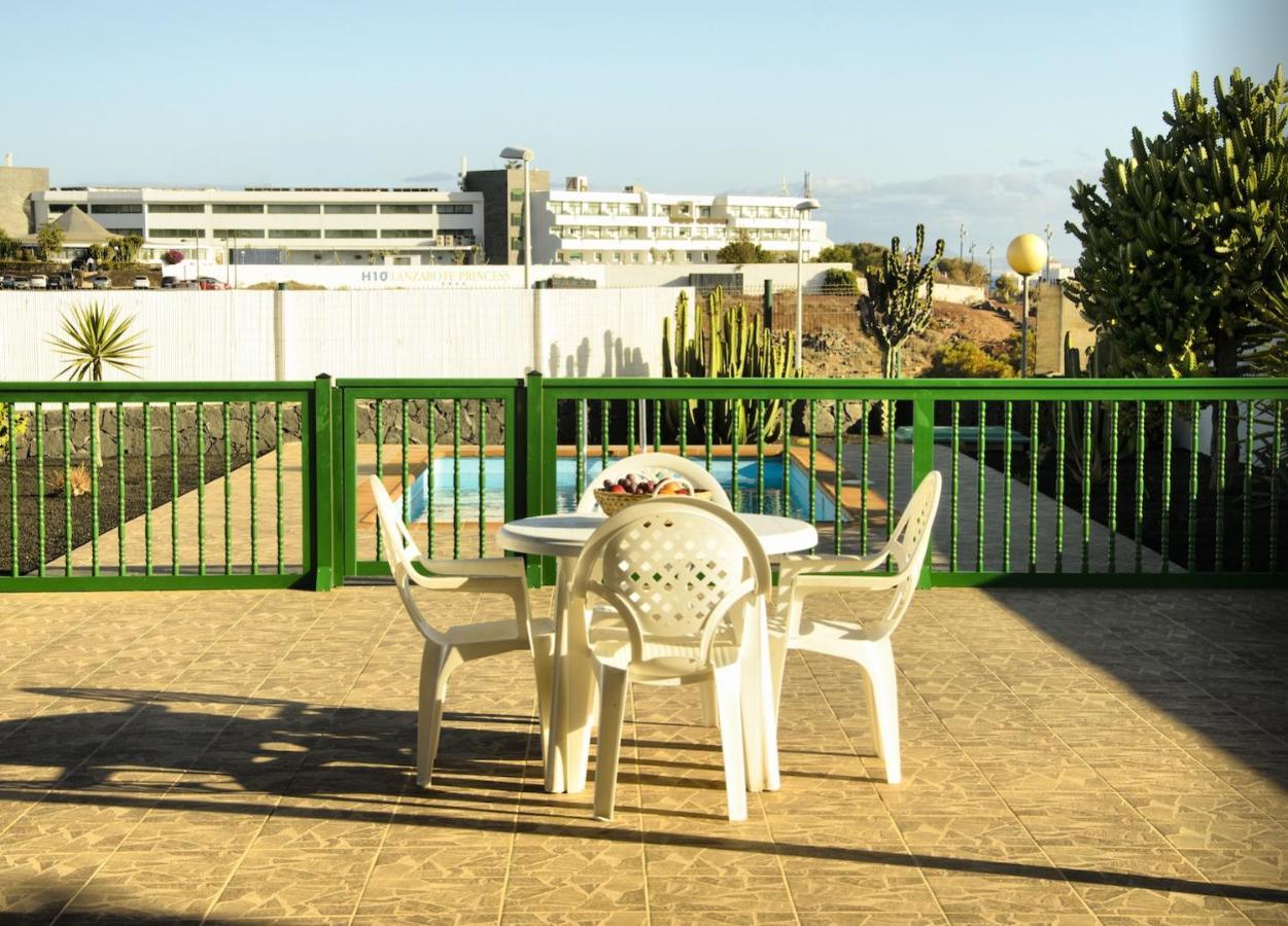 Casas Nohara, Playa Blanca Villa Yaiza  Exteriör bild