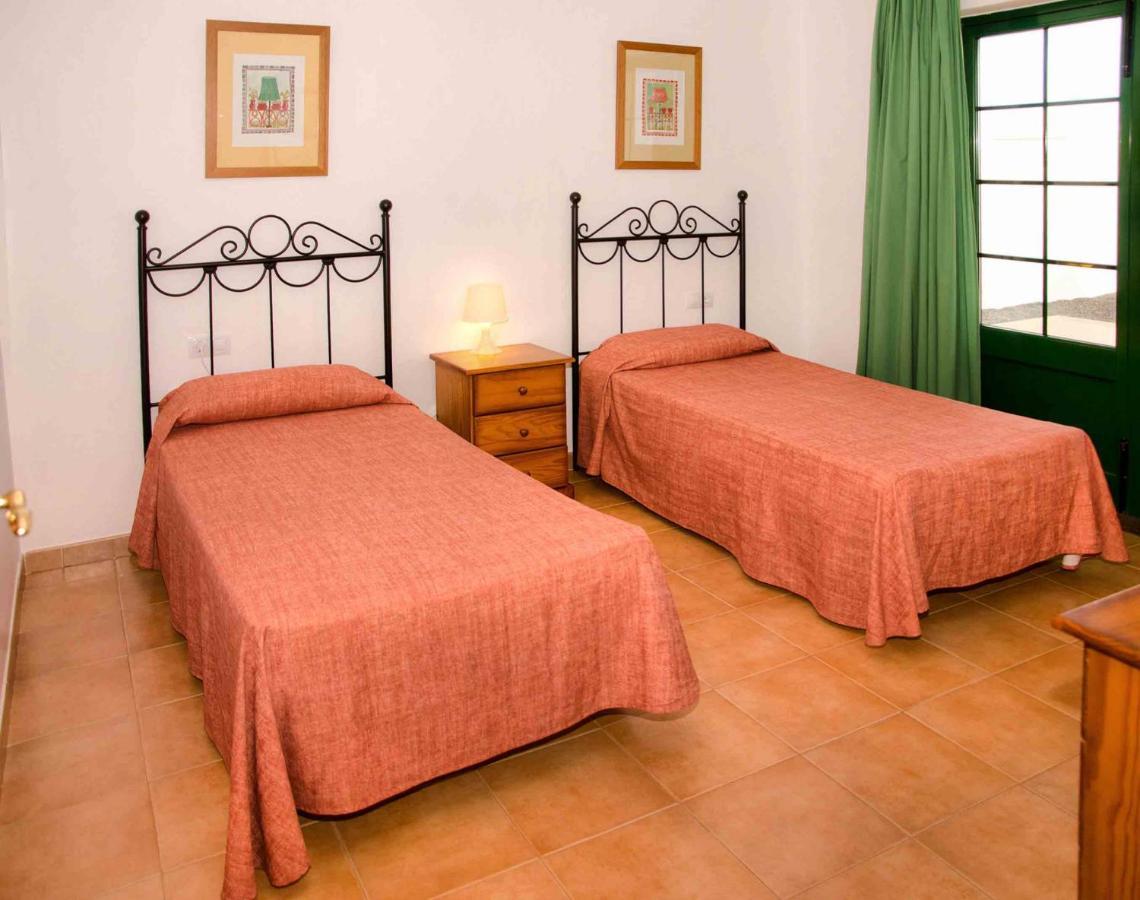 Casas Nohara, Playa Blanca Villa Yaiza  Exteriör bild
